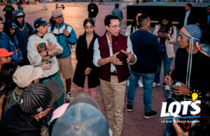 “Te pagamos por estudiar”: la apuesta de Caicedo para frenar la violencia en Colombia