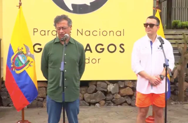 Gustavo Petro y Daniel Noboa en Galápagos en Diciembre 2024.